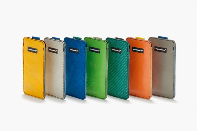 121129_iPHONE5SLEEVES000